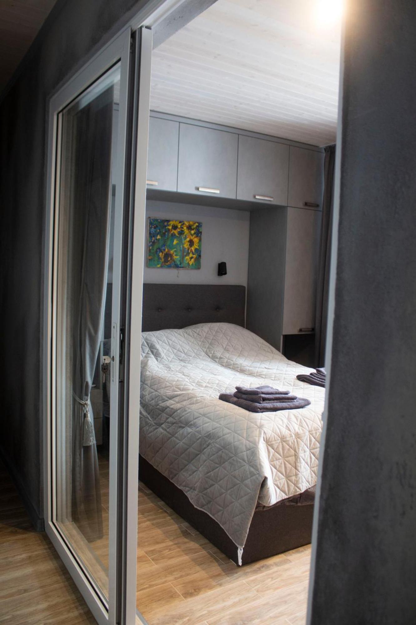 City Center Artmania Apartments คีชีเนา ภายนอก รูปภาพ